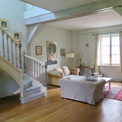 Maison 6 pièces 305000 €