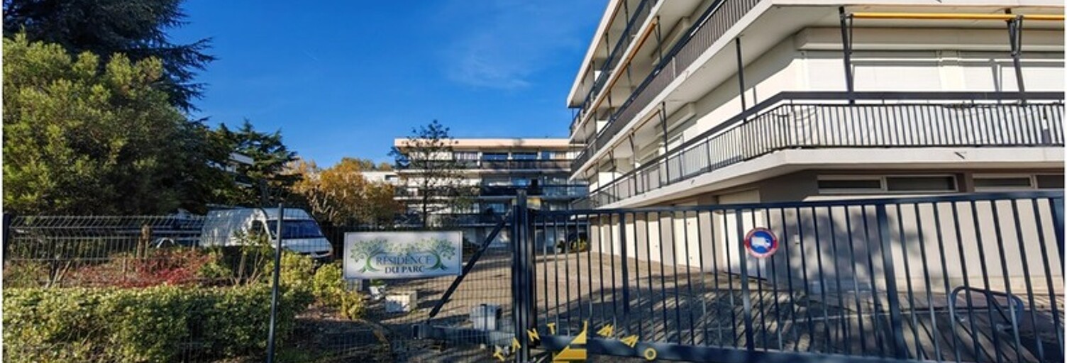 Garage  24 m² à vendre à Cenon (33150)