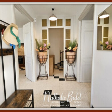 Maison 7 pièces 220000 €