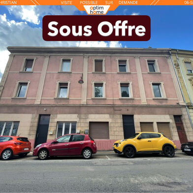 Immeuble  379700 €