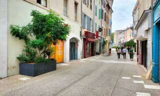 Local industriel  586 m² à vendre à Montélimar (26200)