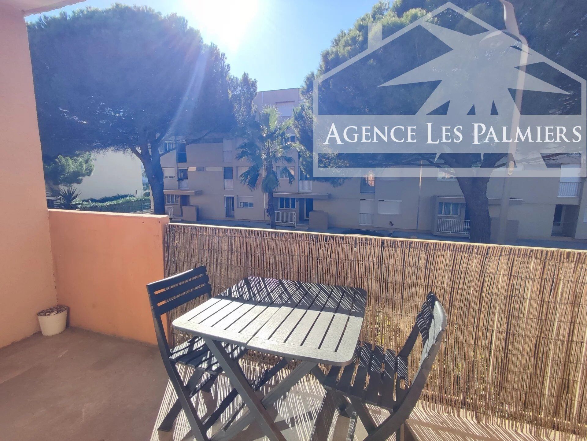 Appartement  T2 à vendre Lavandou (Le) 83980
