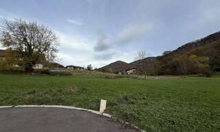 Terrain  500 m² à vendre à Cervens (74550)