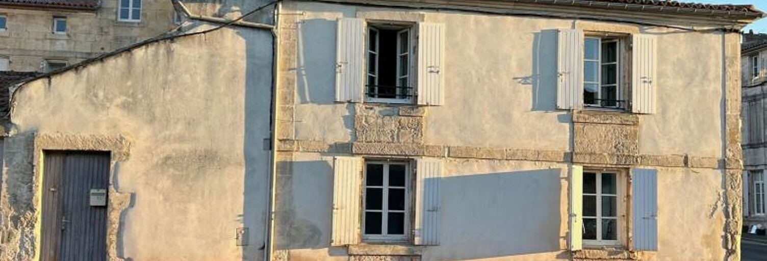 Immeuble   m² à vendre à Rochefort (17300)