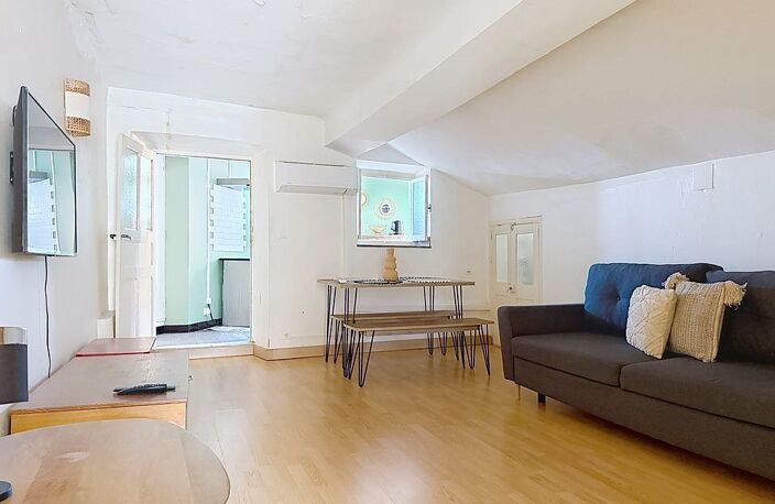 Appartement À Vendre — photo 2