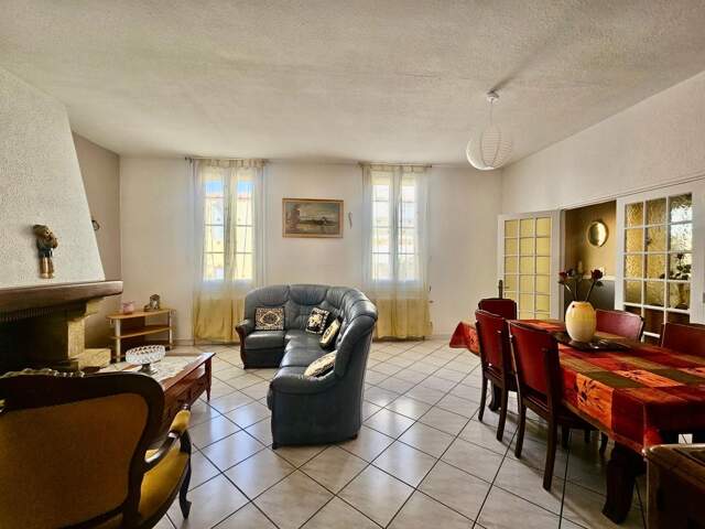   Coup de cœur en plein centre-ville de Balaruc-les-Bains ! Maison T5 de 106m2 — photo du bien