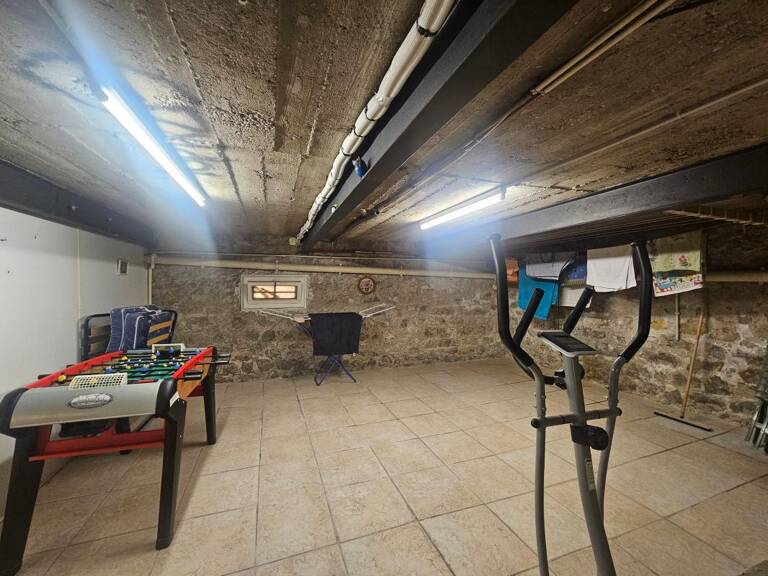 🏡 Coup de cœur en plein centre-ville de Balaruc-les-Bains ! Maison T5 de 106m2 — photo 1