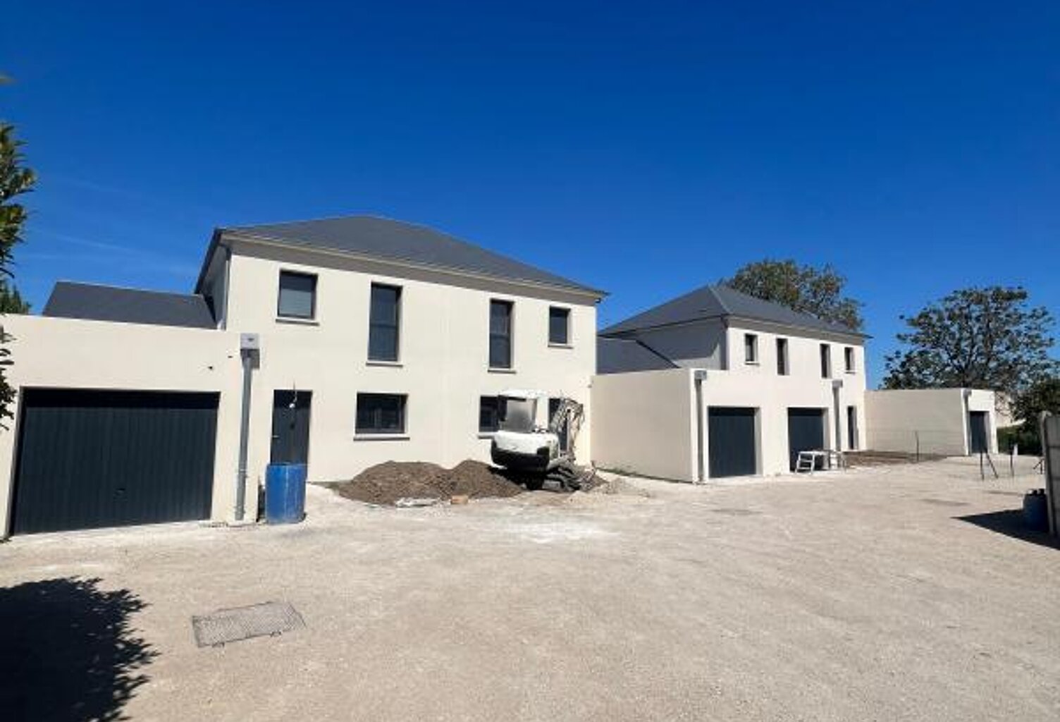 Maison neuve — photo 1
