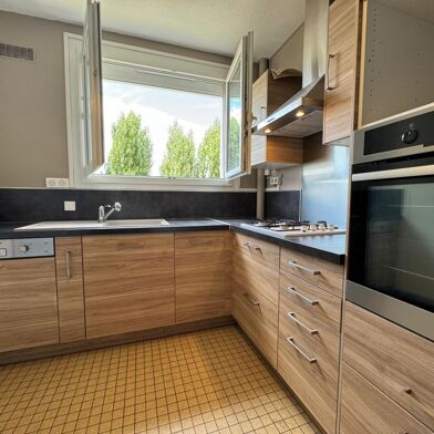 Appartement 3 pièces 680 €