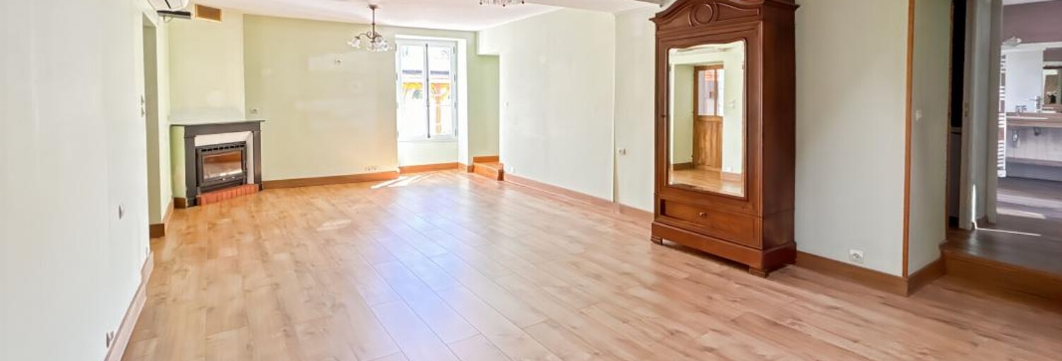 Maison 5 Pièces 204 m² à vendre à Puiseaux (45390)