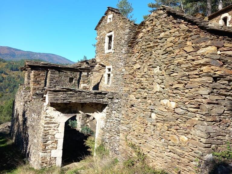 Mas en ruine  AUJAC (30) — photo 1