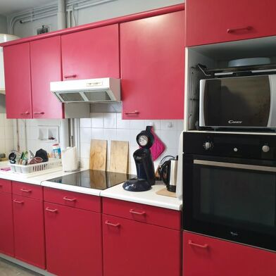 Appartement 3 pièces 670 €