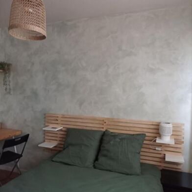 Appartement 1 pièces 300 €