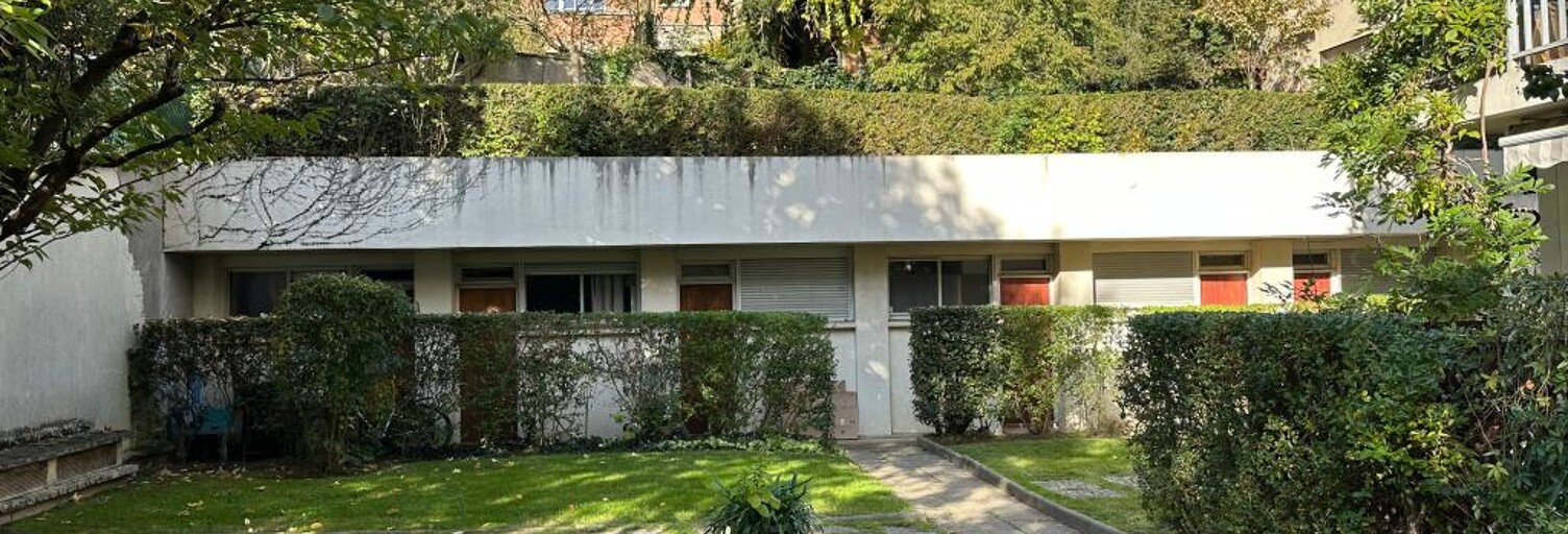 Appartement 1 Pièce 12 m² à louer à Suresnes (92150)