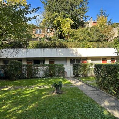 Appartement 1 pièces 720 €