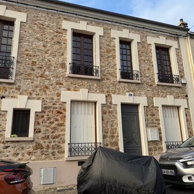 Appartement 2 pièces 770 €
