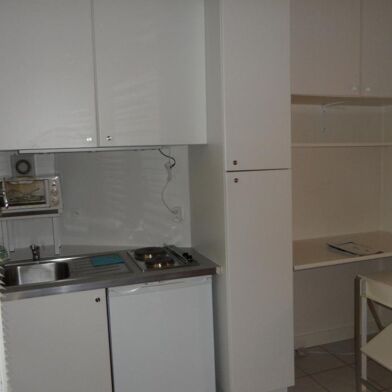Appartement 1 pièces 800 €