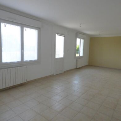 Appartement 4 pièces 790 €