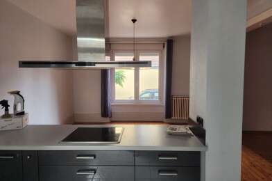Appartement 3 pièces 680 €