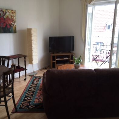 Appartement 3 pièces 1000 €