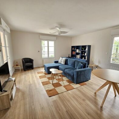 Appartement 3 pièces 990 €