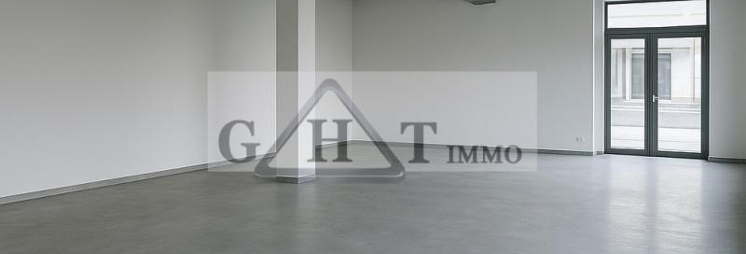 Commerce  220 m² à louer à Vaux-le-Pénil (77000)