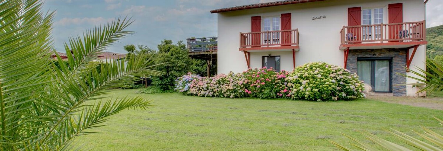 Maison 6 Pièces 159 m² à vendre à Saint-Pée-sur-Nivelle (64310)