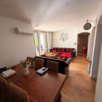 Appartement 4 pièces 152000 €