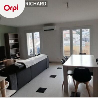 Appartement 2 pièces 934 €