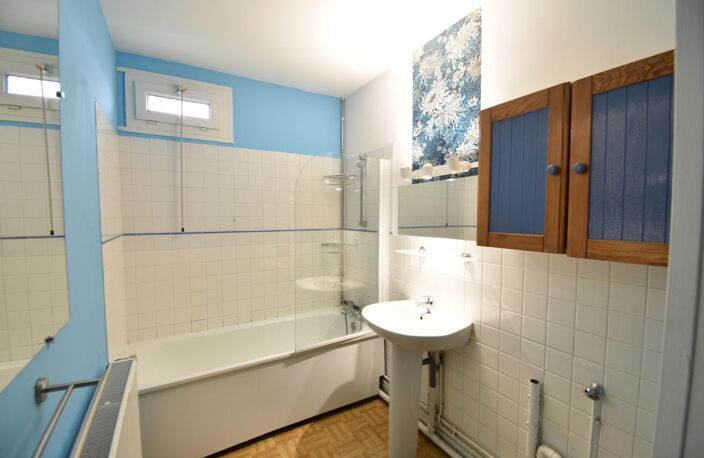 Appartement À Vendre — photo 4