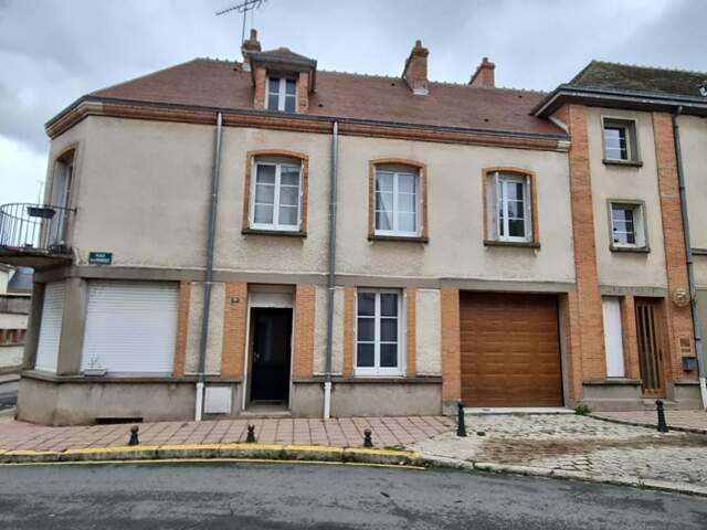 Maison de Ville  3 chambres et grand séjour — photo du bien