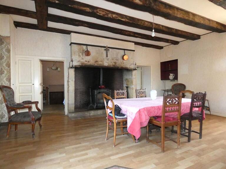 Maison 143 m2 / 4 chambres / 2 granges / terrain 3200m² — photo 1