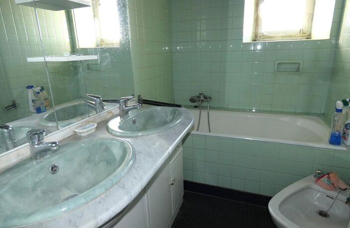 Maison 143 m2 / 4 chambres / 2 granges / terrain 3200m² — photo 5