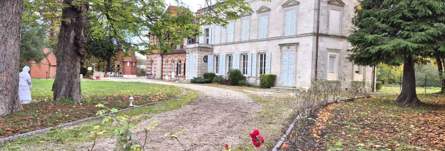 Maison 14 Pièces 415 m² à vendre à Saint-Dizier (52100)