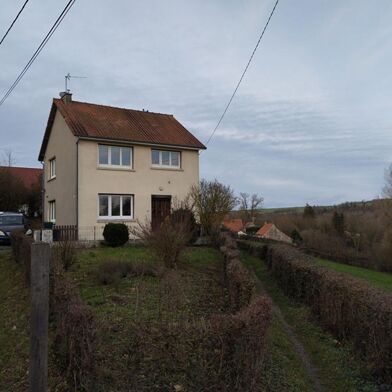 Maison 6 pièces 140400 €