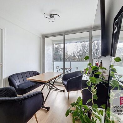 Appartement 5 pièces 225000 €