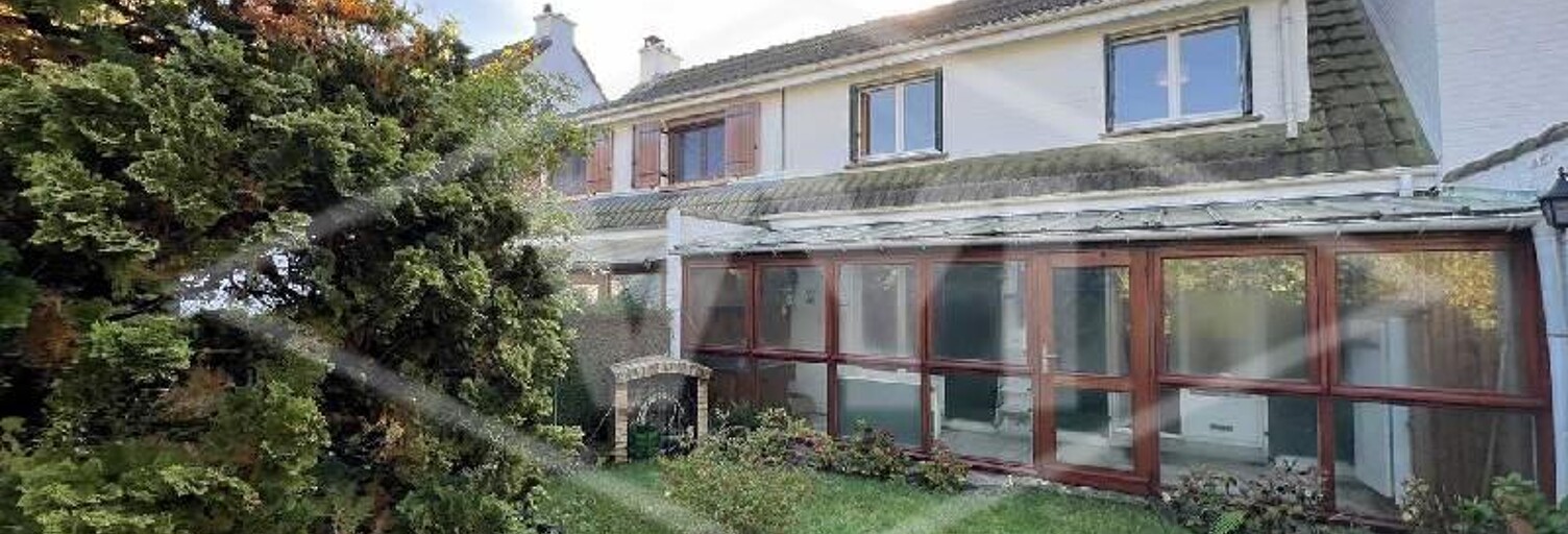 Maison 5 Pièces 97 m² à vendre à Combs-la-Ville (77380)
