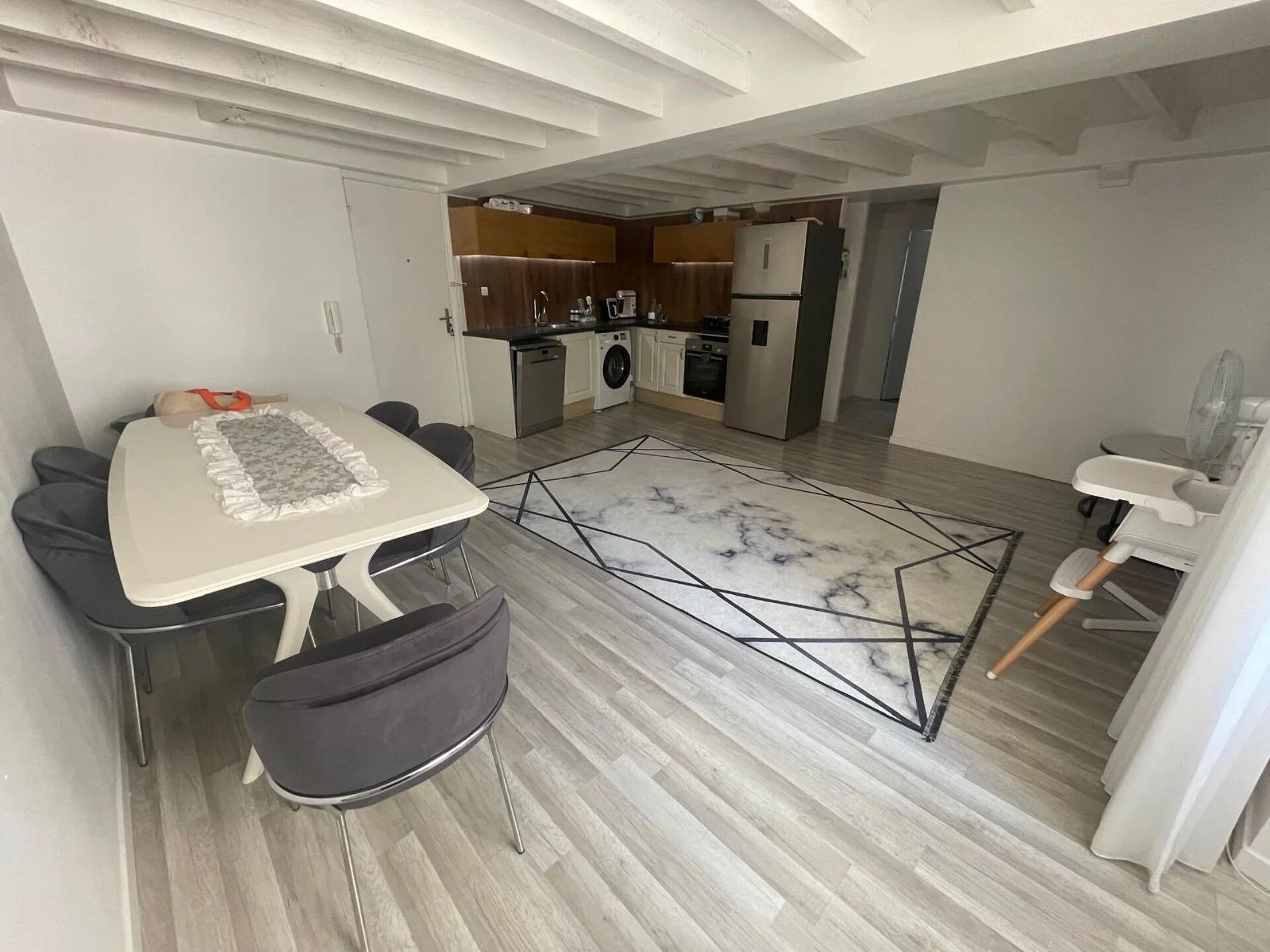 Appartement 4 pièces 71 m² · à Le Luc · 71 m² · 138 000 €