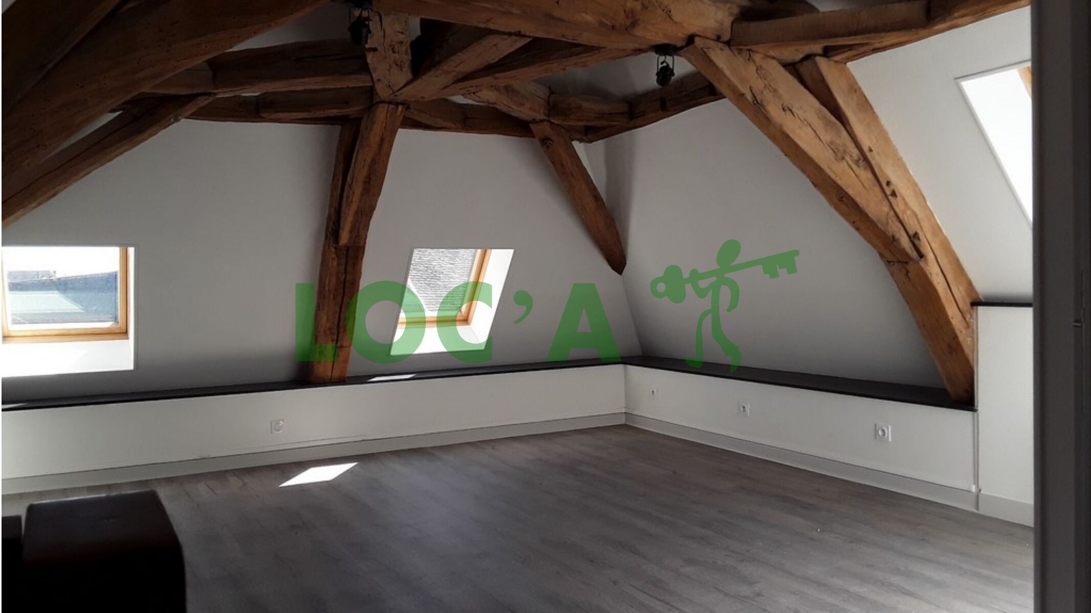 Location T2 60 m² à Nuits-Saint-Georges 672 ¤ CC /mois