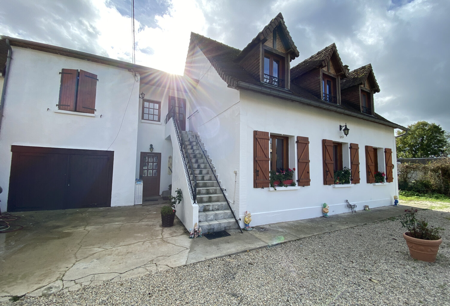 Immeuble ou Maison pour grande famille ou investisseur à Bag — photo 1