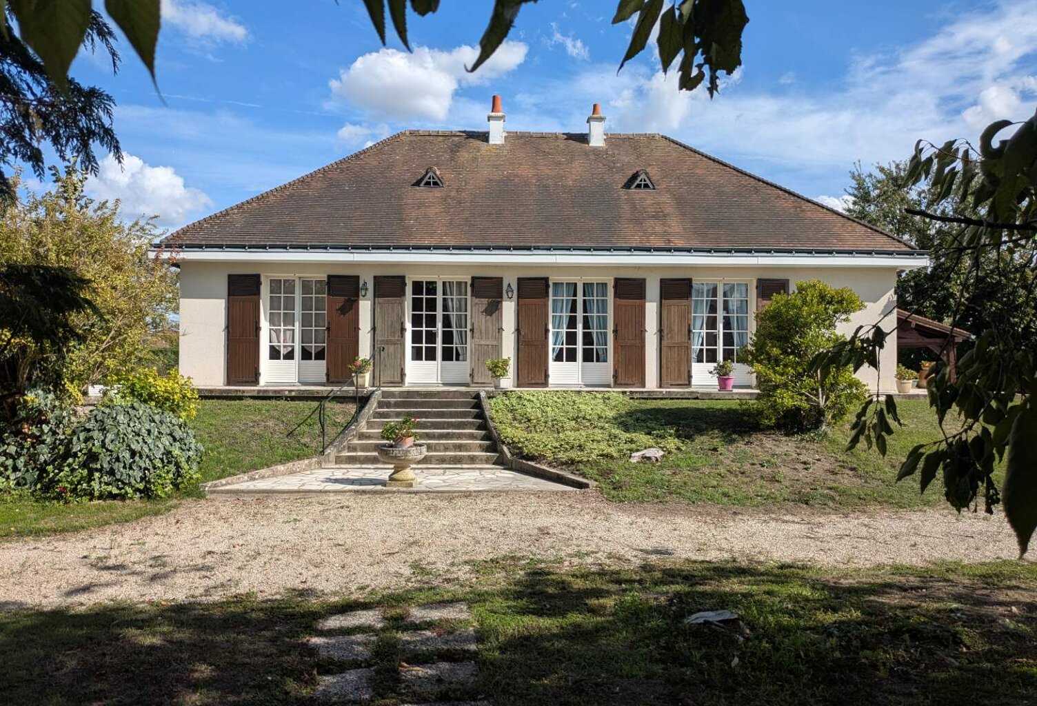 Vente maison 4 pièces 100 m² Sainte-Maure-de-Touraine (37800) — photo 1