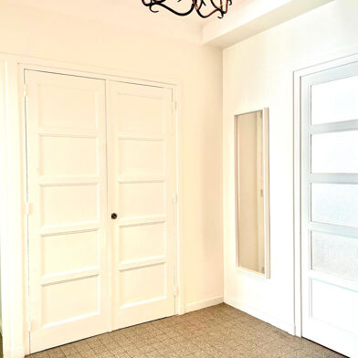 Appartement 4 pièces 364000 €