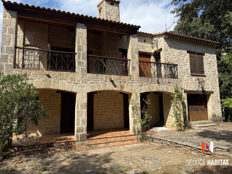 Villa familiale 7 pièces de 190 m2 sur 900 m2 de terrain ar — photo 1