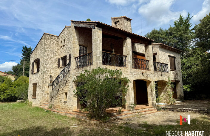 Villa familiale 7 pièces de 190 m2 sur 900 m2 de terrain ar — photo 2