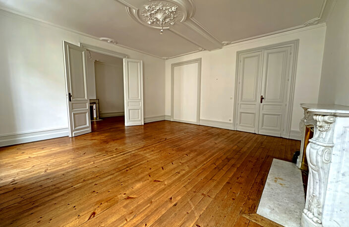 Bel appartement de maître - 96m2 - LIBOURNE Centre — photo 2