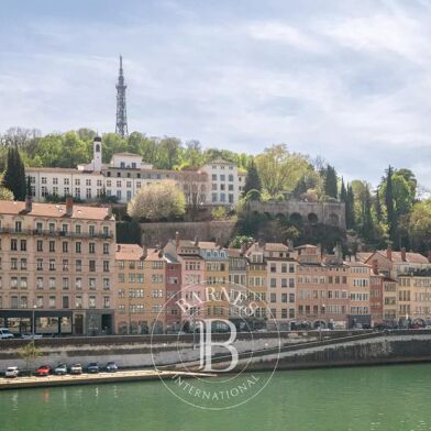 Appartement 5 pièces 1395000 €