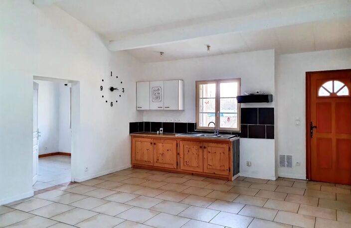 33390 - BERSON CENTRE BOURG - INVESTISSEMENT LOCATIF - 2 MAISONS MITOYENNES — photo 2