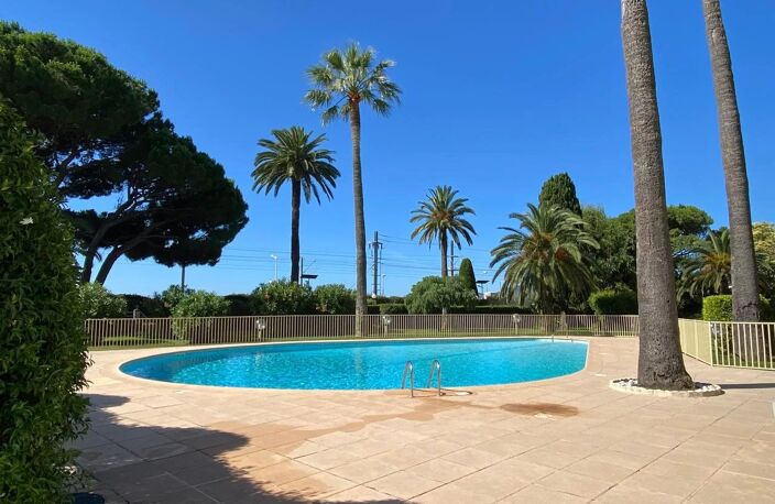 EXCLUSIVITE CANNES 3/4 PIÈCES TERRASSE VUE MER — photo 2