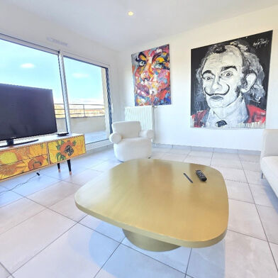 Appartement 2 pièces 1090 €