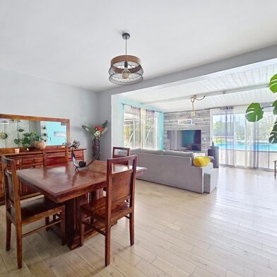 Maison 6 pièces 400000 €